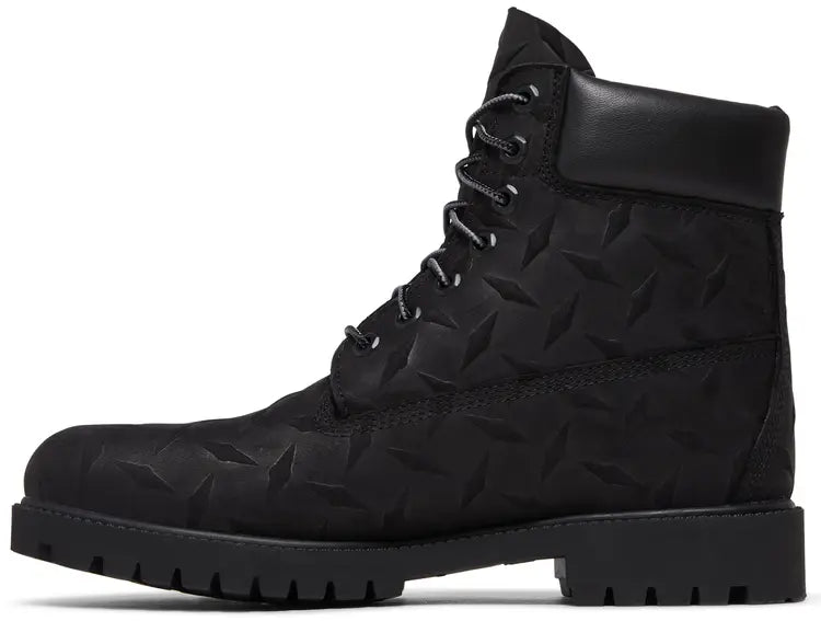 SUPREME X TIMBERLAND 6 INCH BLACK EMBOSSED DIAMON BOOTS