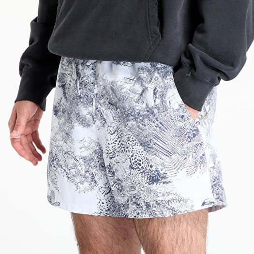NIKE ACG SHORTS