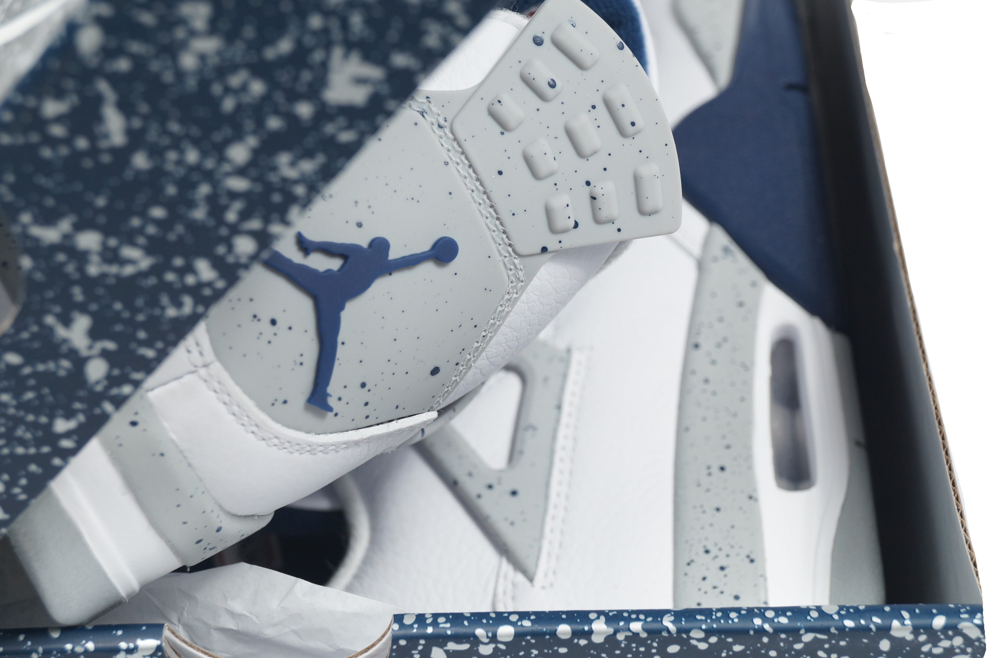 NIKE AIR JORDAN 4 "MIDNIGHT NAVY"