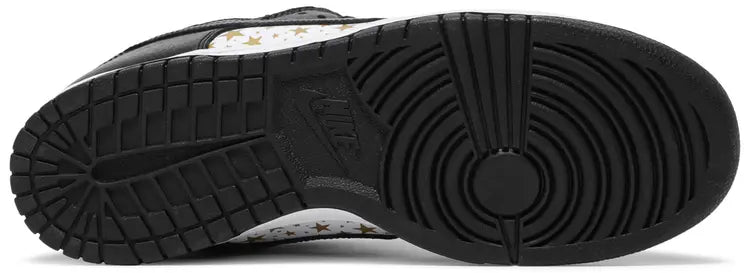 NIKE SB DUNK LOW X SUPREME