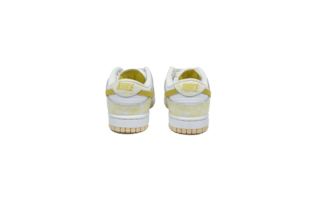 NIKE DUNK LOW YELLOW STRIKE