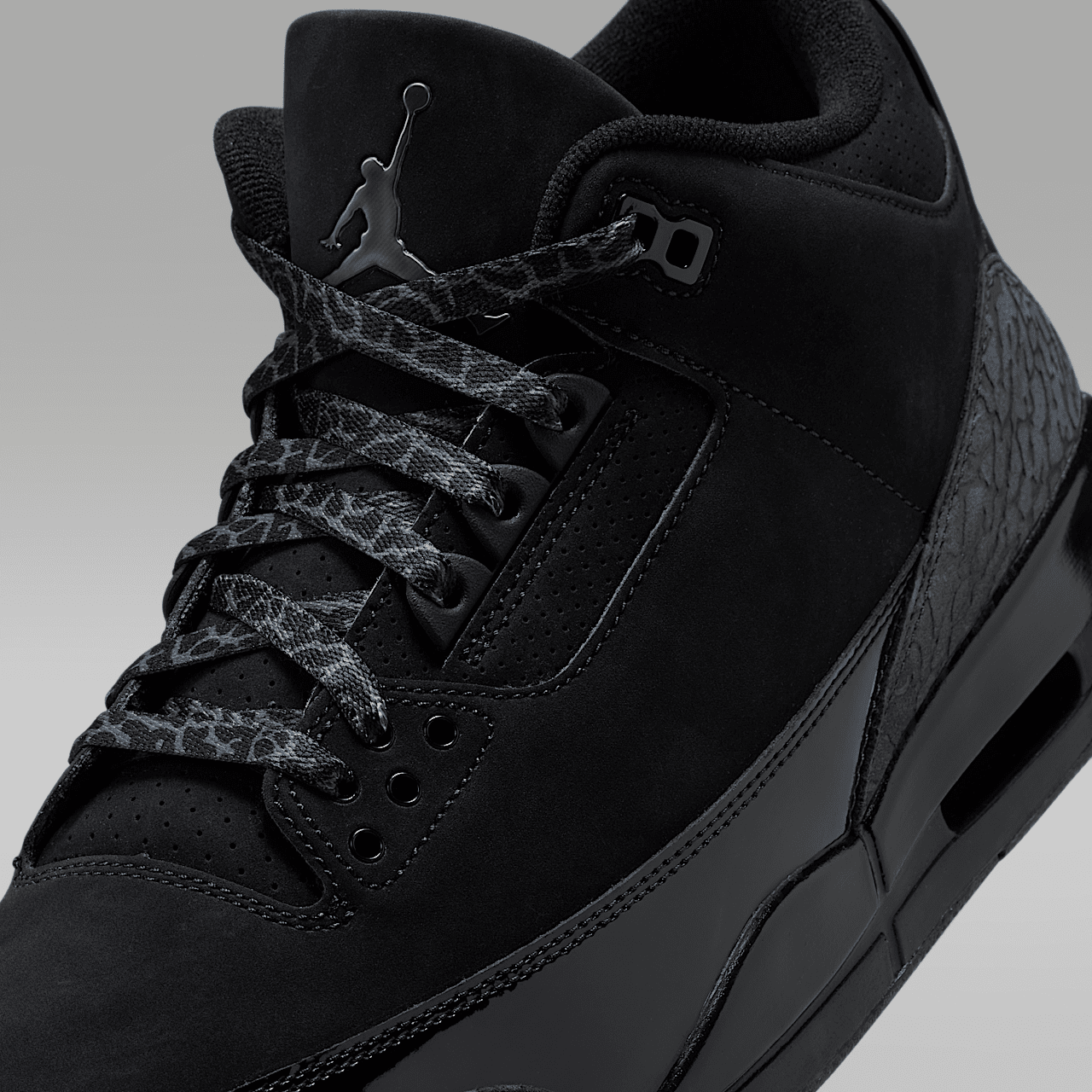NIKE AIR JORDAN 3 BLACK CAT
