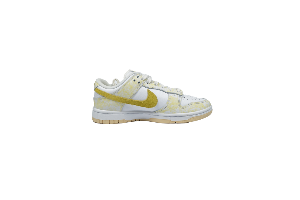 NIKE DUNK LOW YELLOW STRIKE