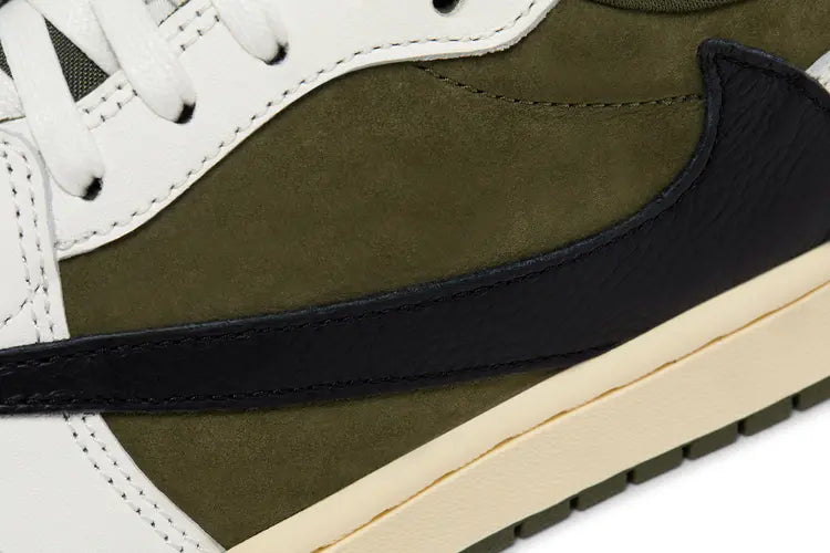 NIKE AIR JORDAN 1 LOW OG X TRAVIS SCOTT MEDIUM OLIVE