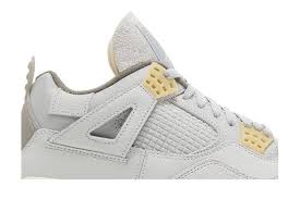 NIKE AIR JORDAN 4 CRAFT PHOTON DUST