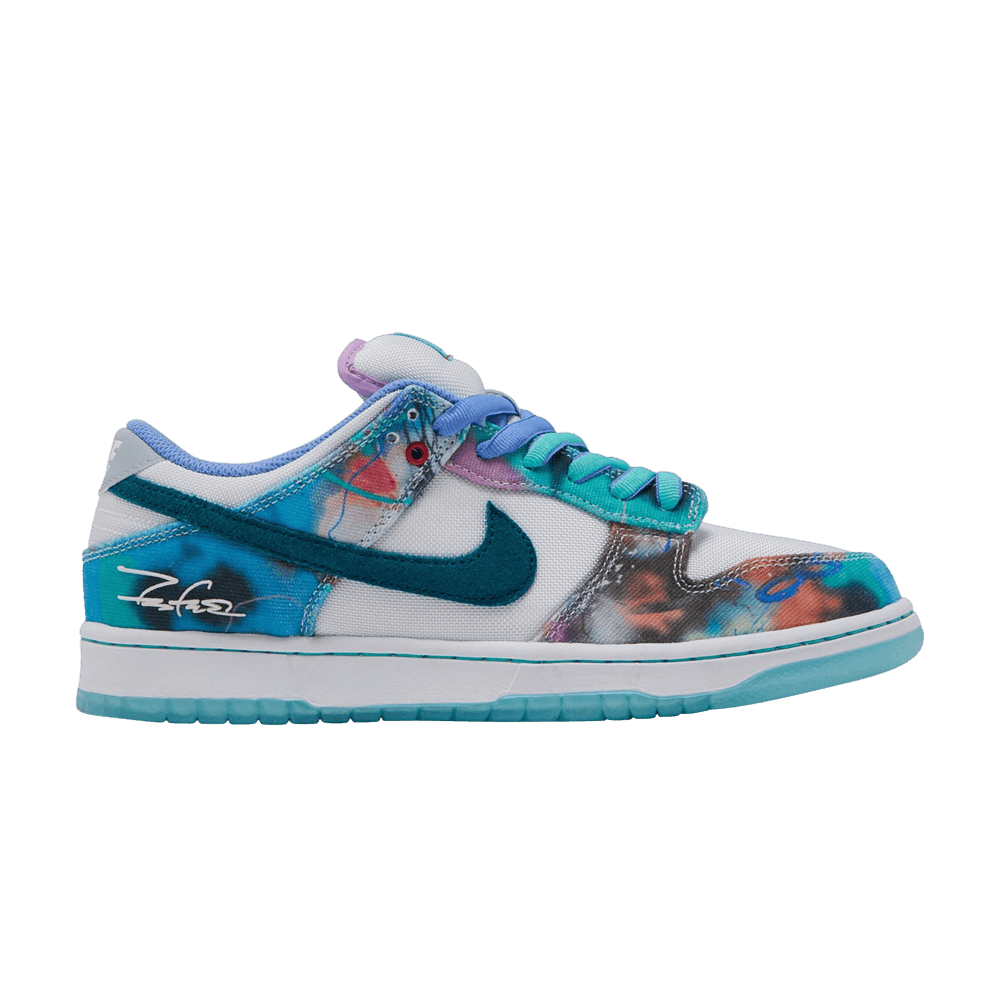 NIKE SB DUNK LOW FUTURA