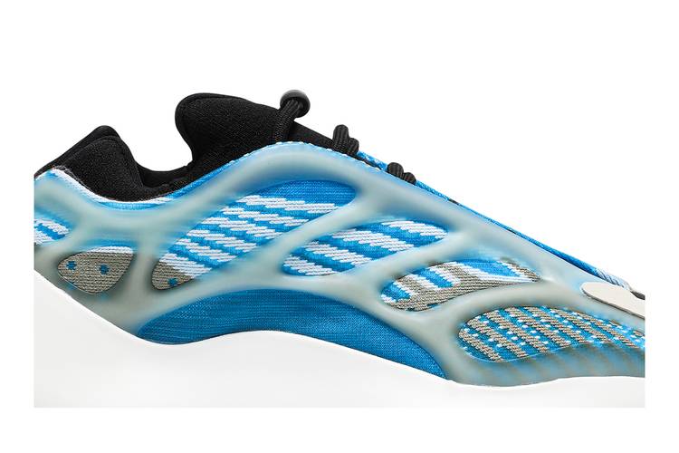 ADIDAS YEEZY 700V3 ARZARETH