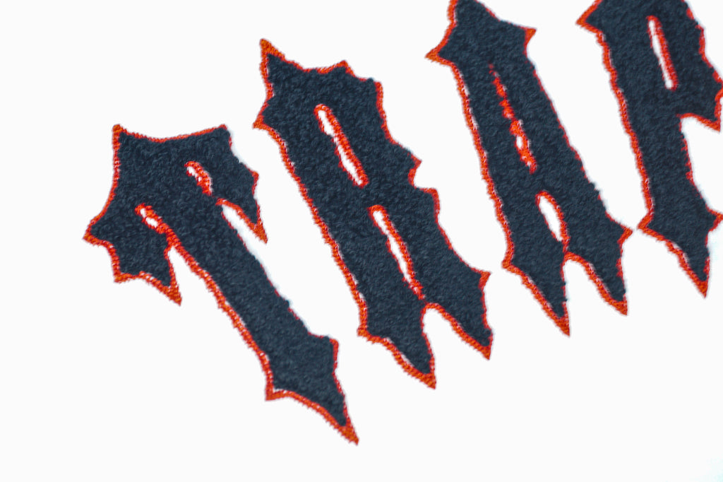 TRAPSTAR IRONGATE ARCH CHENILLE TEE