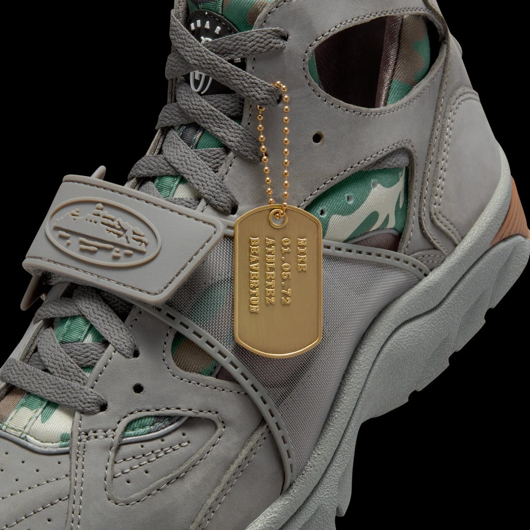 NIKE  X CORTEIZ HUARACHE GULLY GREY