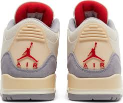 NIKE AIR JORDAN 3 MUSLIN