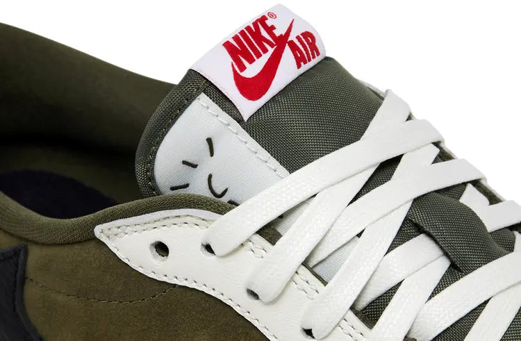 NIKE AIR JORDAN 1 LOW OG X TRAVIS SCOTT MEDIUM OLIVE