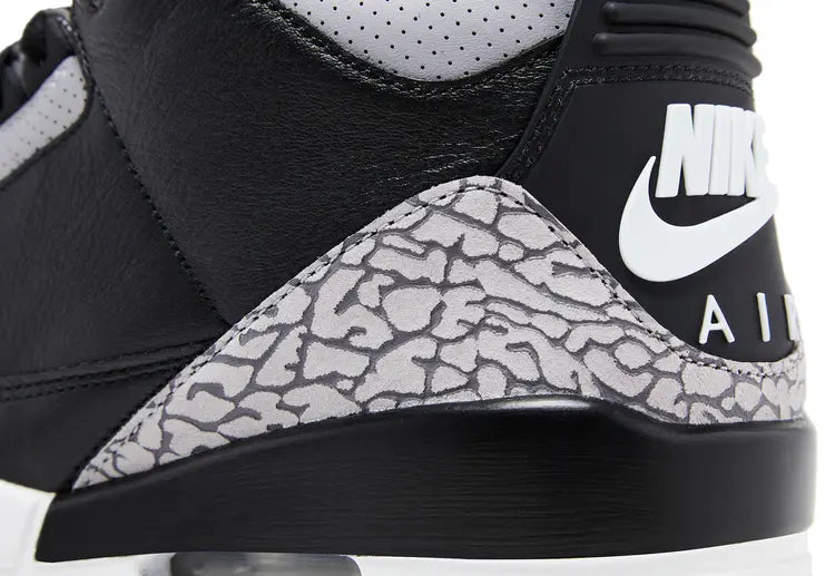 NIKE AIR JORDAN 3 BLACK CEMENT OG