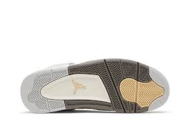 NIKE AIR JORDAN 4 CRAFT PHOTON DUST