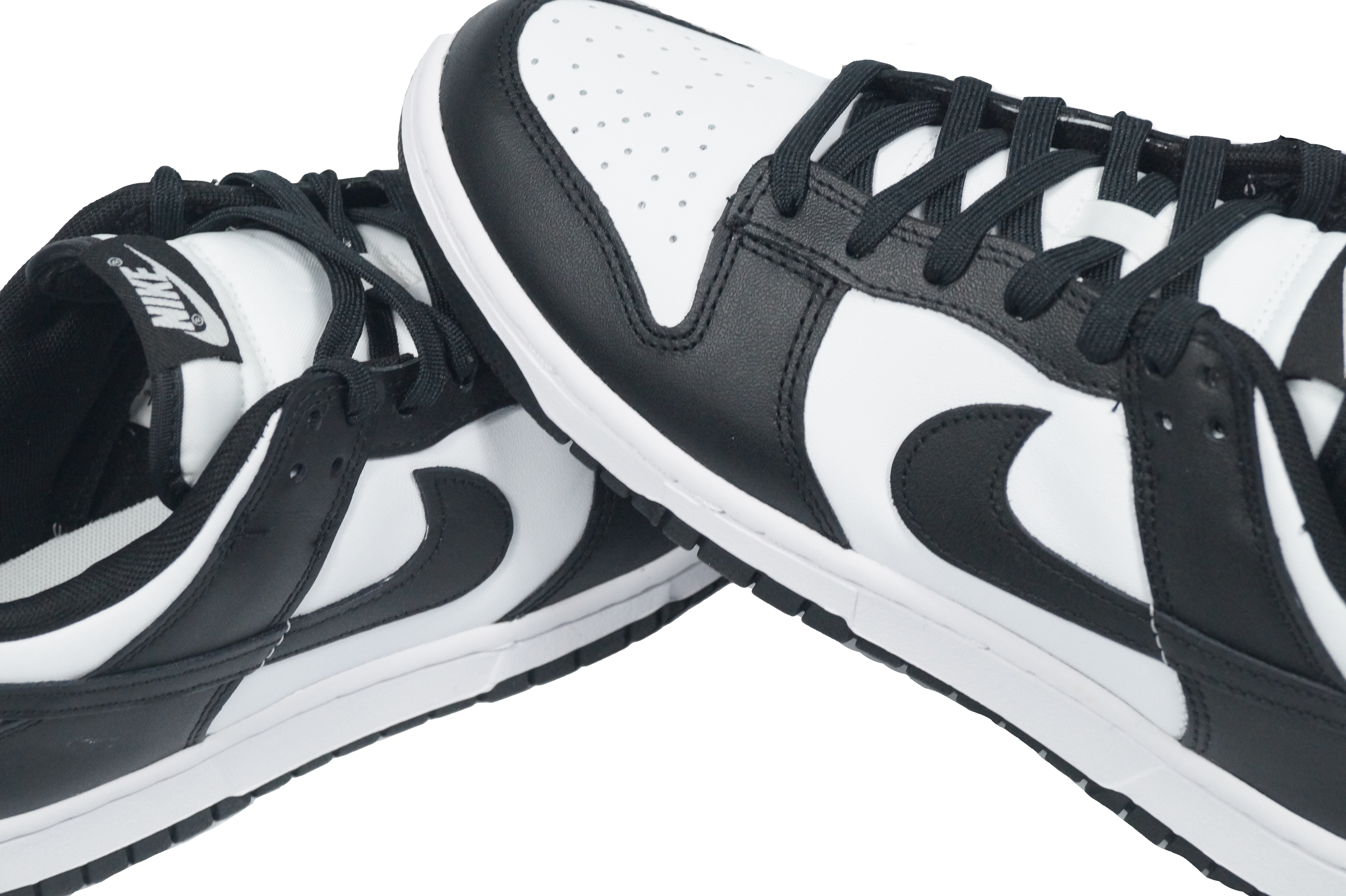 NIKE DUNK LOW "PANDA"