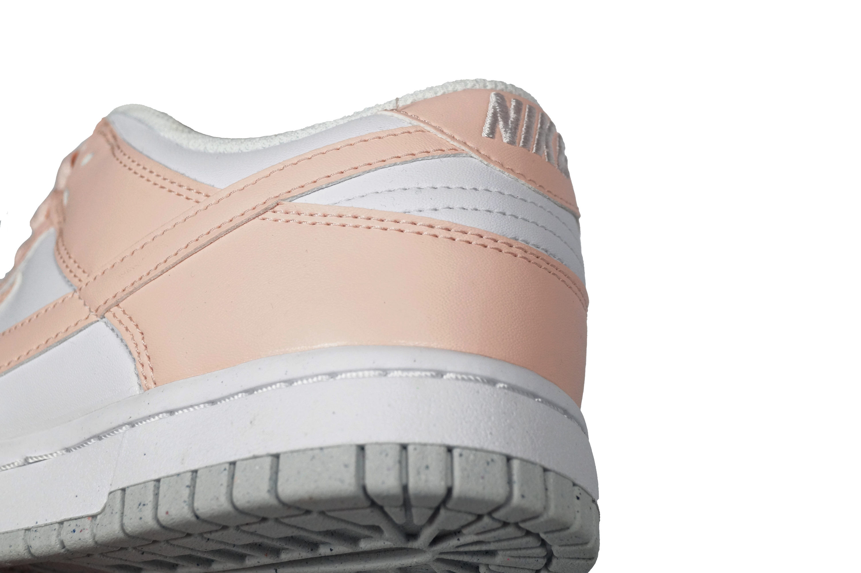 NIKE DUNK LOW NEXT NATURE PALE CORAL