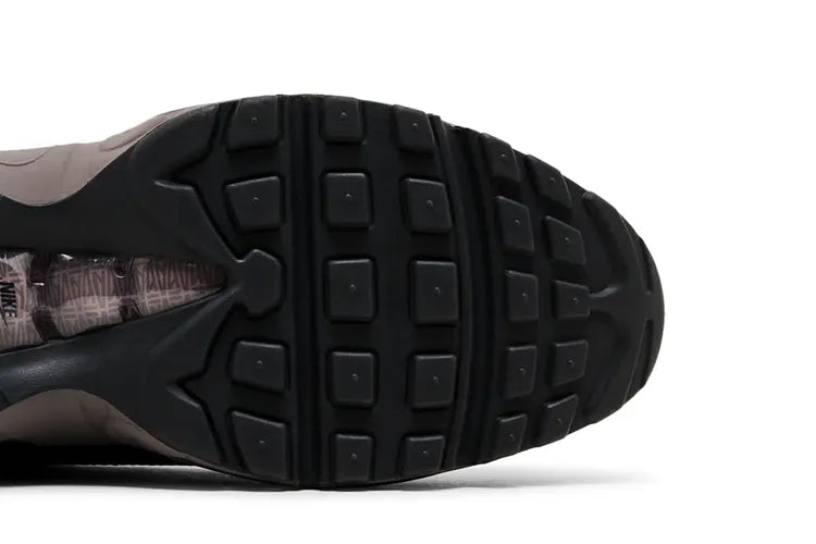 NIKE AIR MAX 95 X A MA MANIERE WHILE YOU WERE SLEEPING