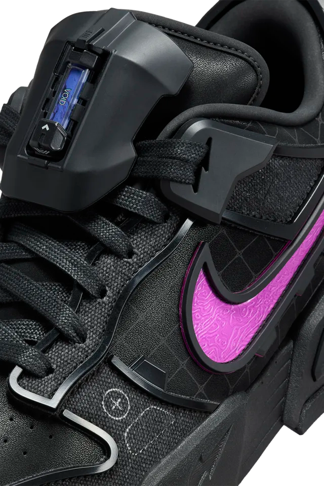 NIKE DUNK LOW X RTFKT VOID EDITION