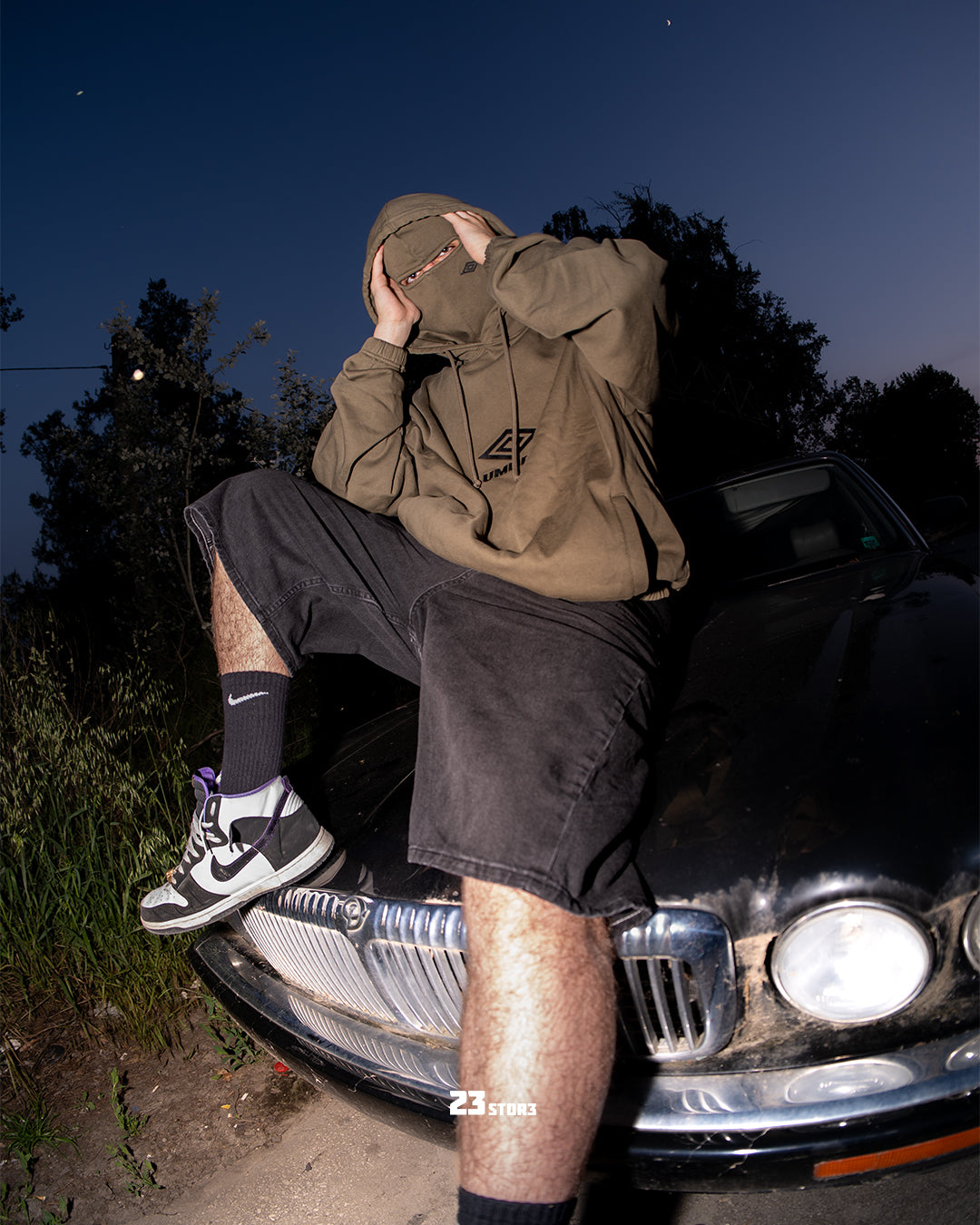 UMBRO X SLAM JAM OG LOGO MASK HOODIE ARMY GREEN