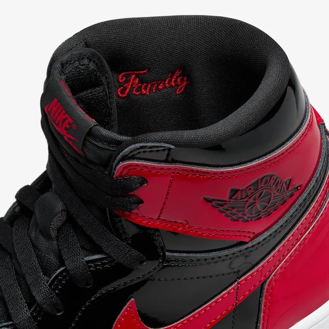 NIKE AIR JORDAN 1 HIGH OG BRED PATENT