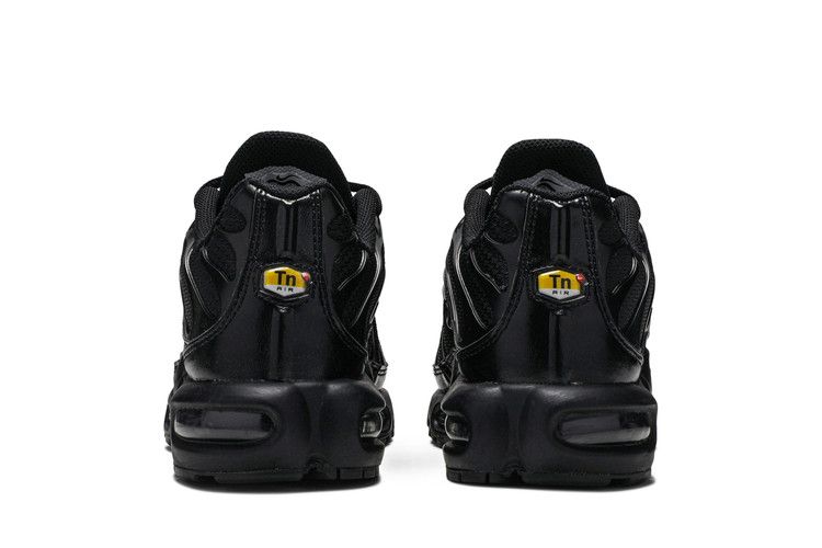 NIKE AIR MAX PLUS BLACK