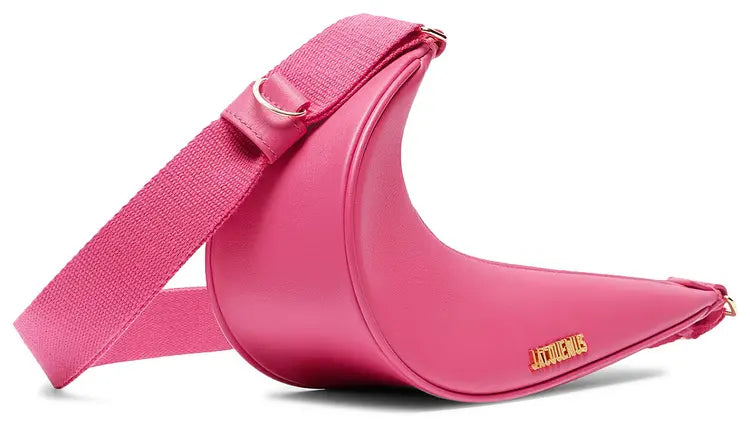 JACQUEMUS X NIKE LE SWOOSH BAG