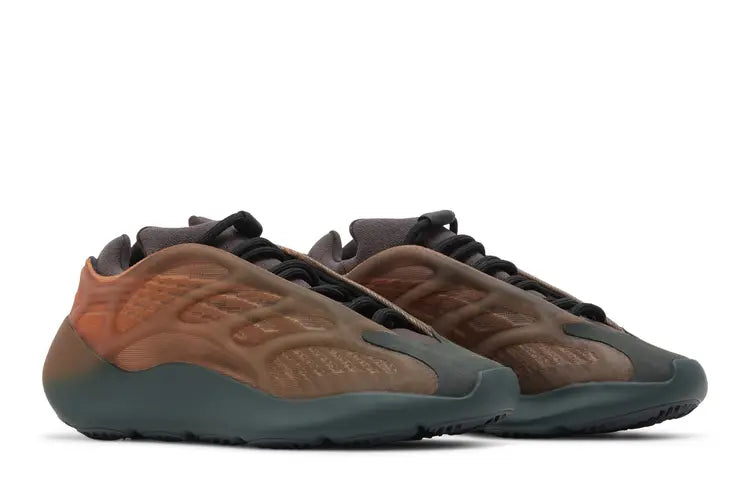 ADIDAS YEEZY 700V3 COPPER FADE