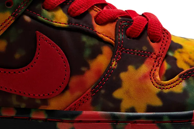 NIKE SB DUNK LOW X THE WIZARD OF OZ