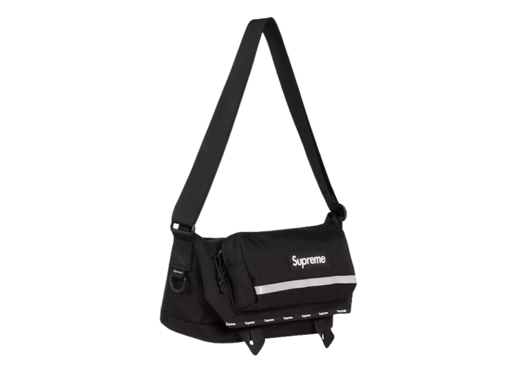 SUPREME MESSANGER BAG