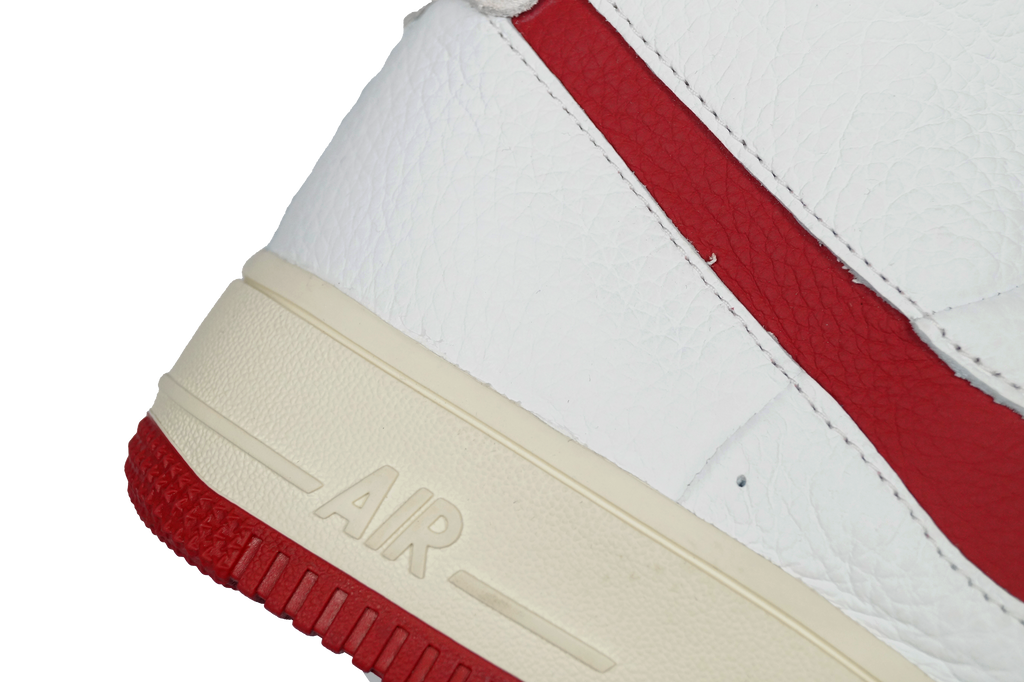 NIKE AIR FORCE 1 HIGH SCULPT