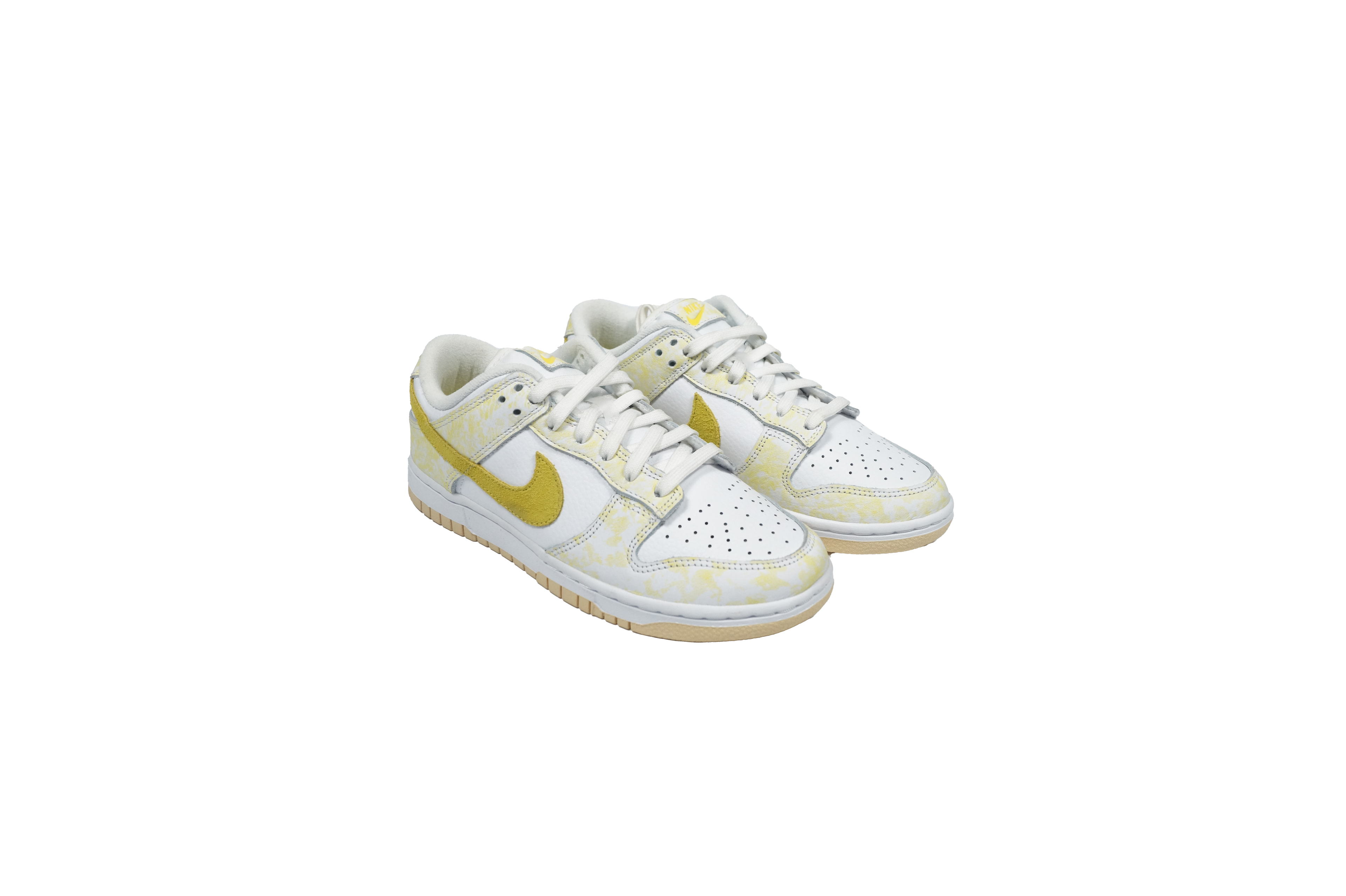 NIKE DUNK LOW YELLOW STRIKE