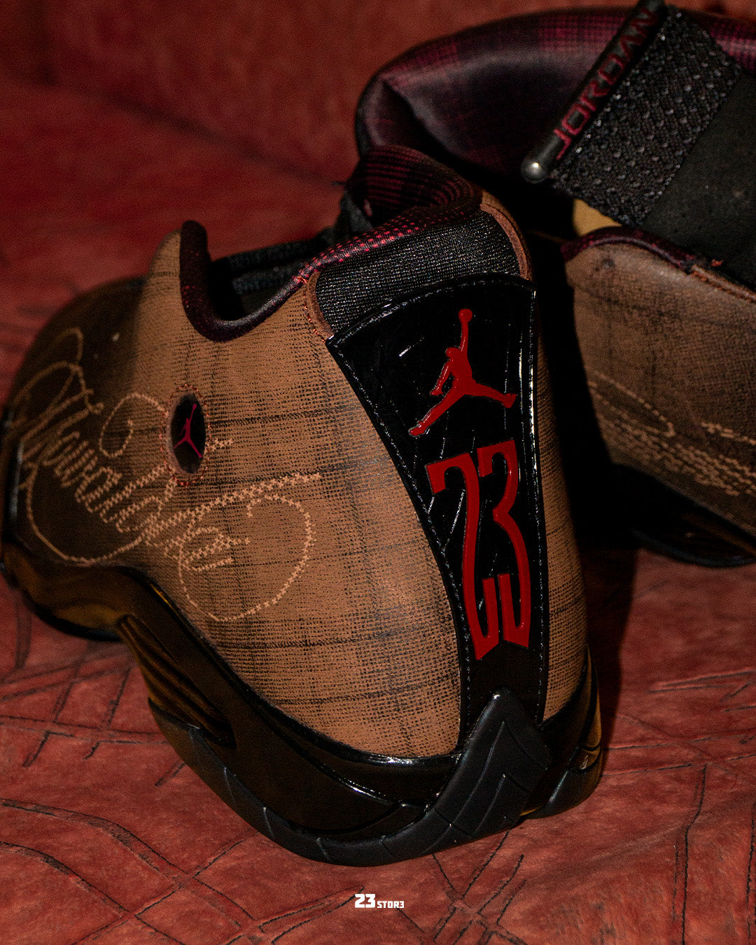 JORDAN 14 X MOWALOLA BURNT RED