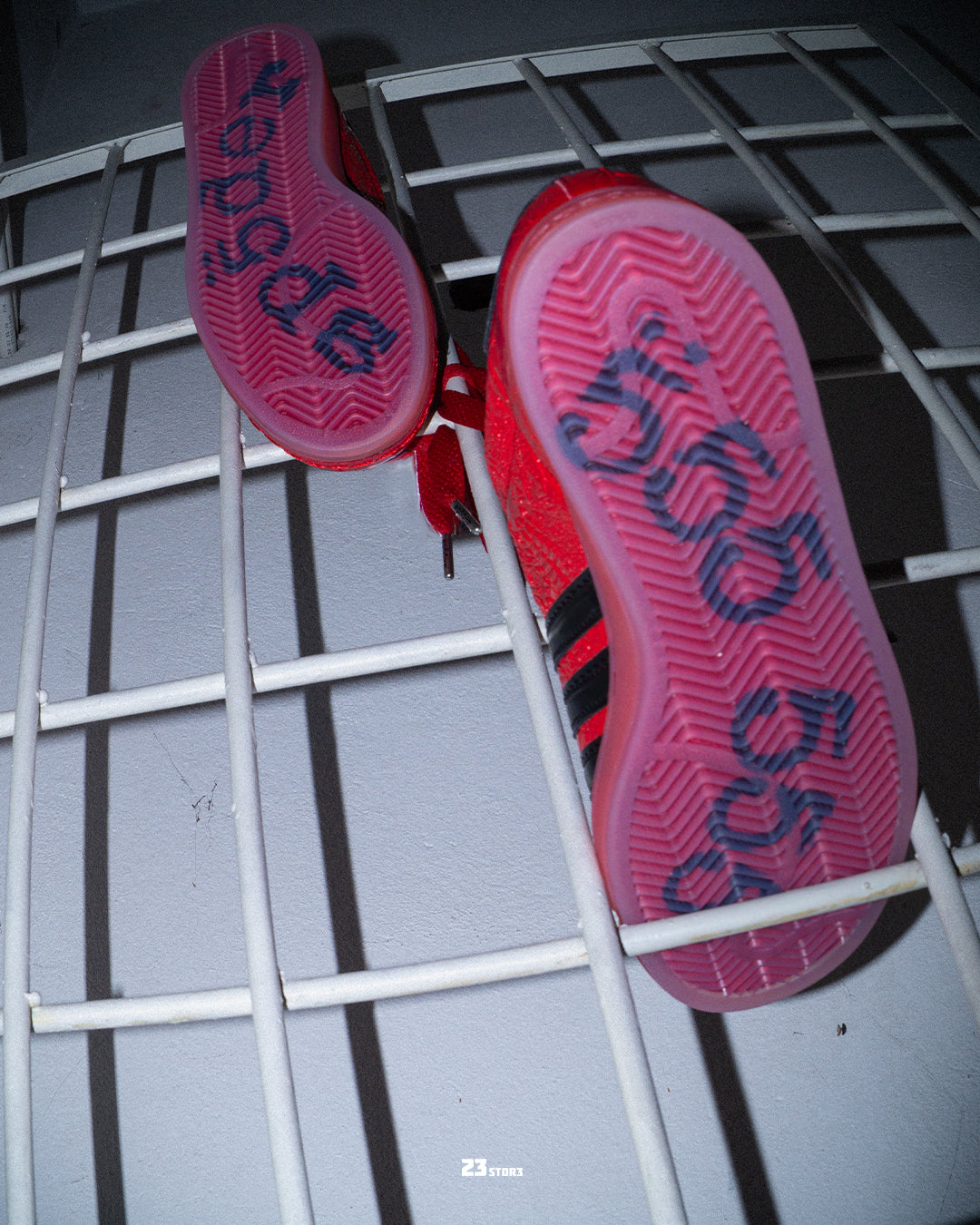 ADIDAS SUPERSTAR X SP5DER RED